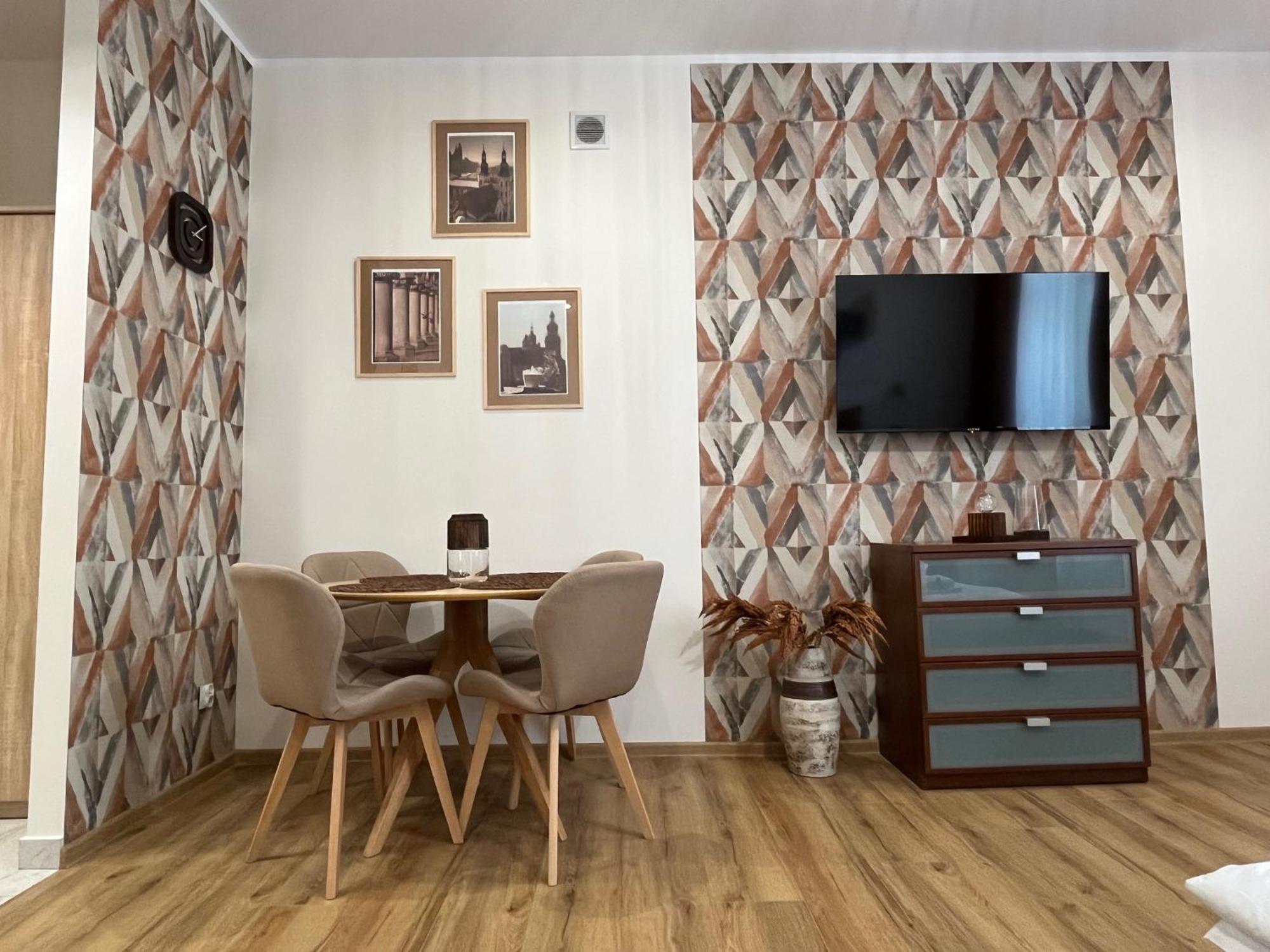 St. Cross Apartment Краков Экстерьер фото