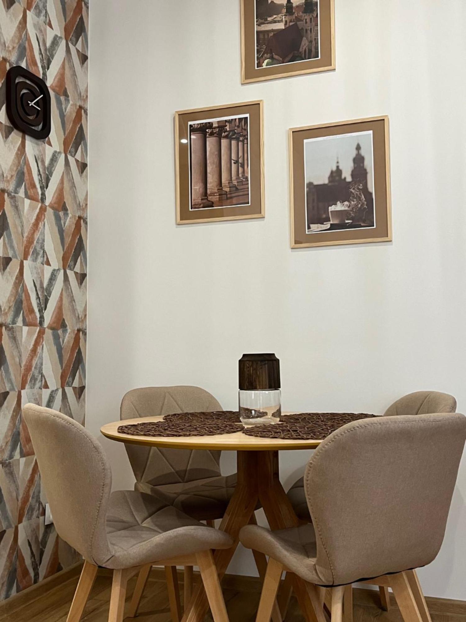 St. Cross Apartment Краков Экстерьер фото